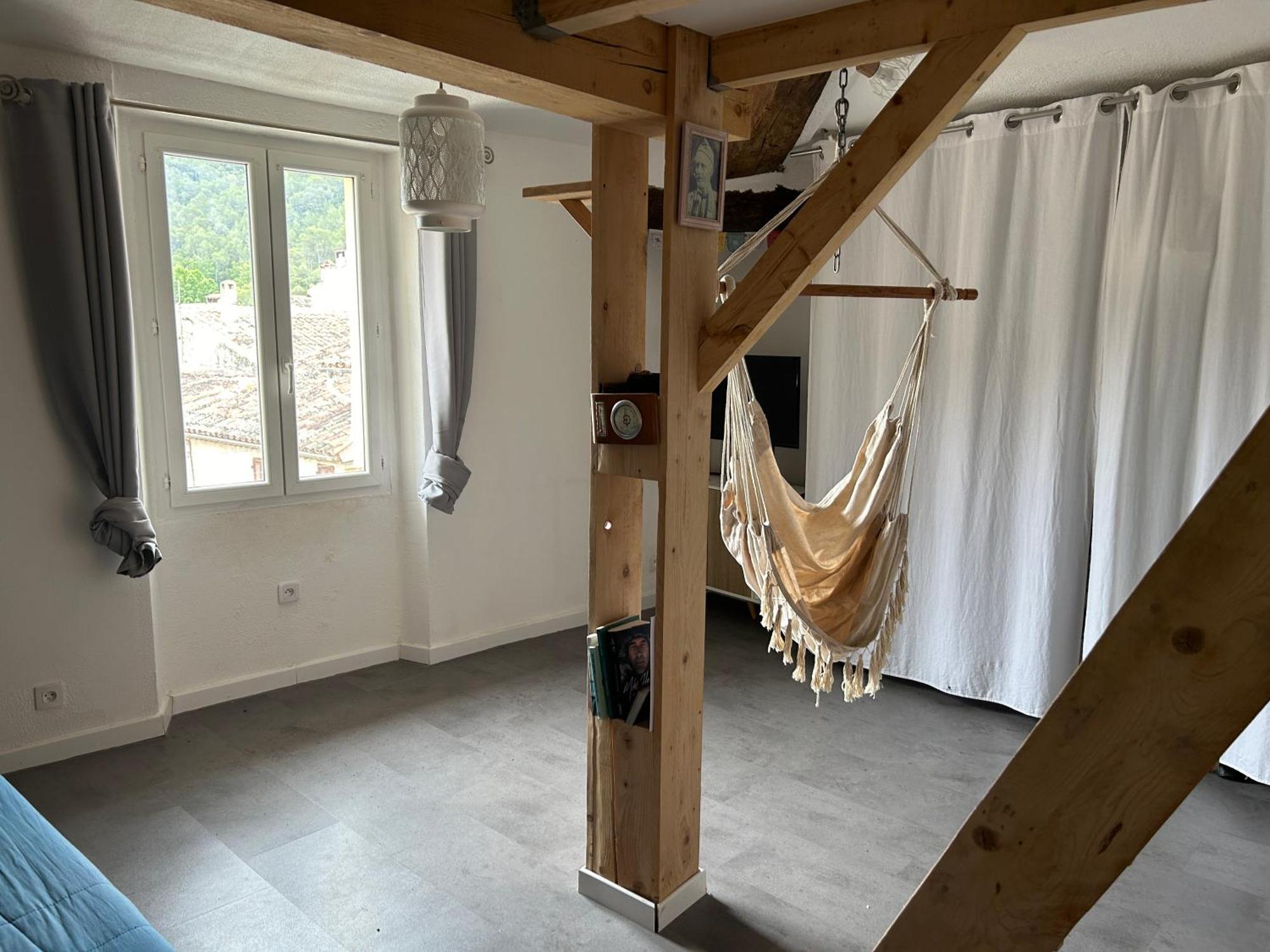 Charmant Studio Apartment Cabasse Bagian luar foto